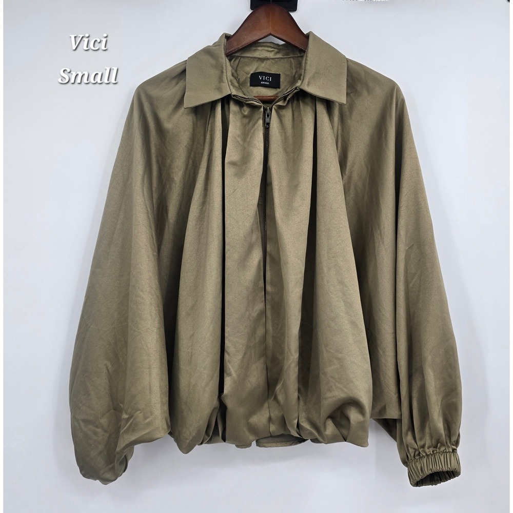 VICI Olive Green Bubble Hem Satin Pleated Bomber Jacket S Quiet Luxury Utility